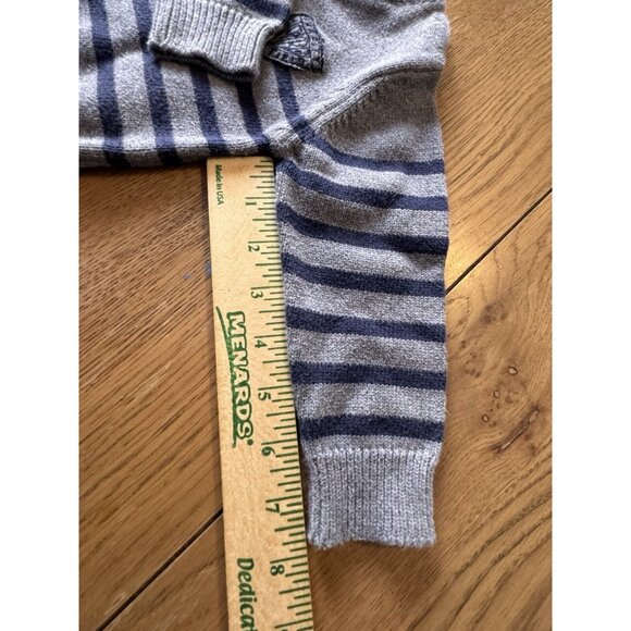 OshKosh Gray & Blue Sweater Boys Size 18 Months Preppy Comfy Classic V Neck - Picture 7 of 10